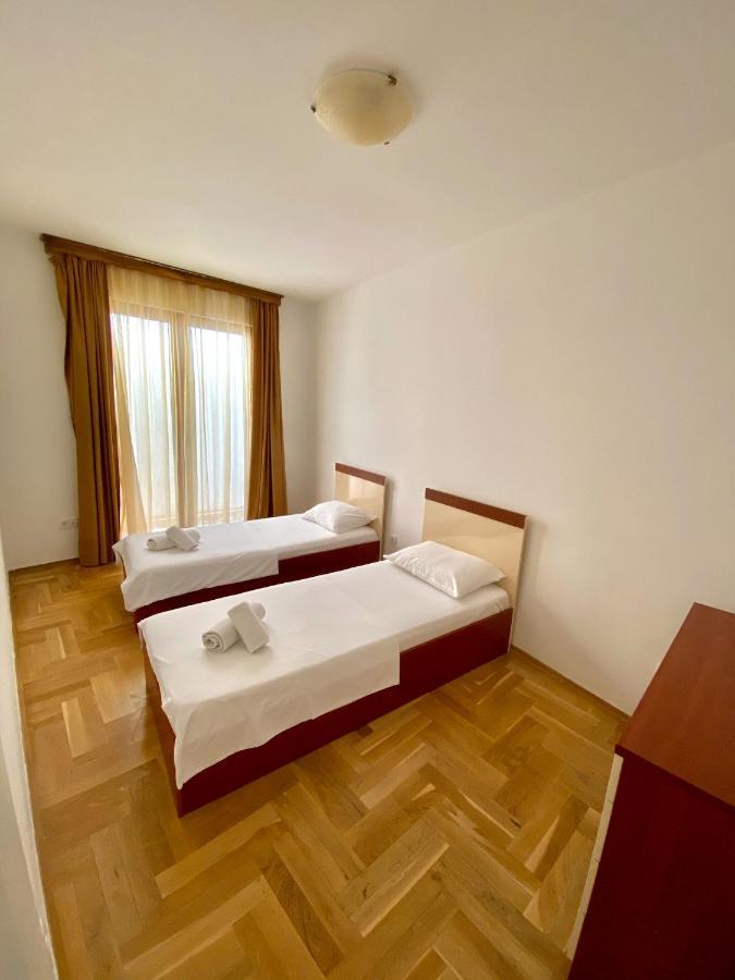 Apartments First Line Петровац Экстерьер фото