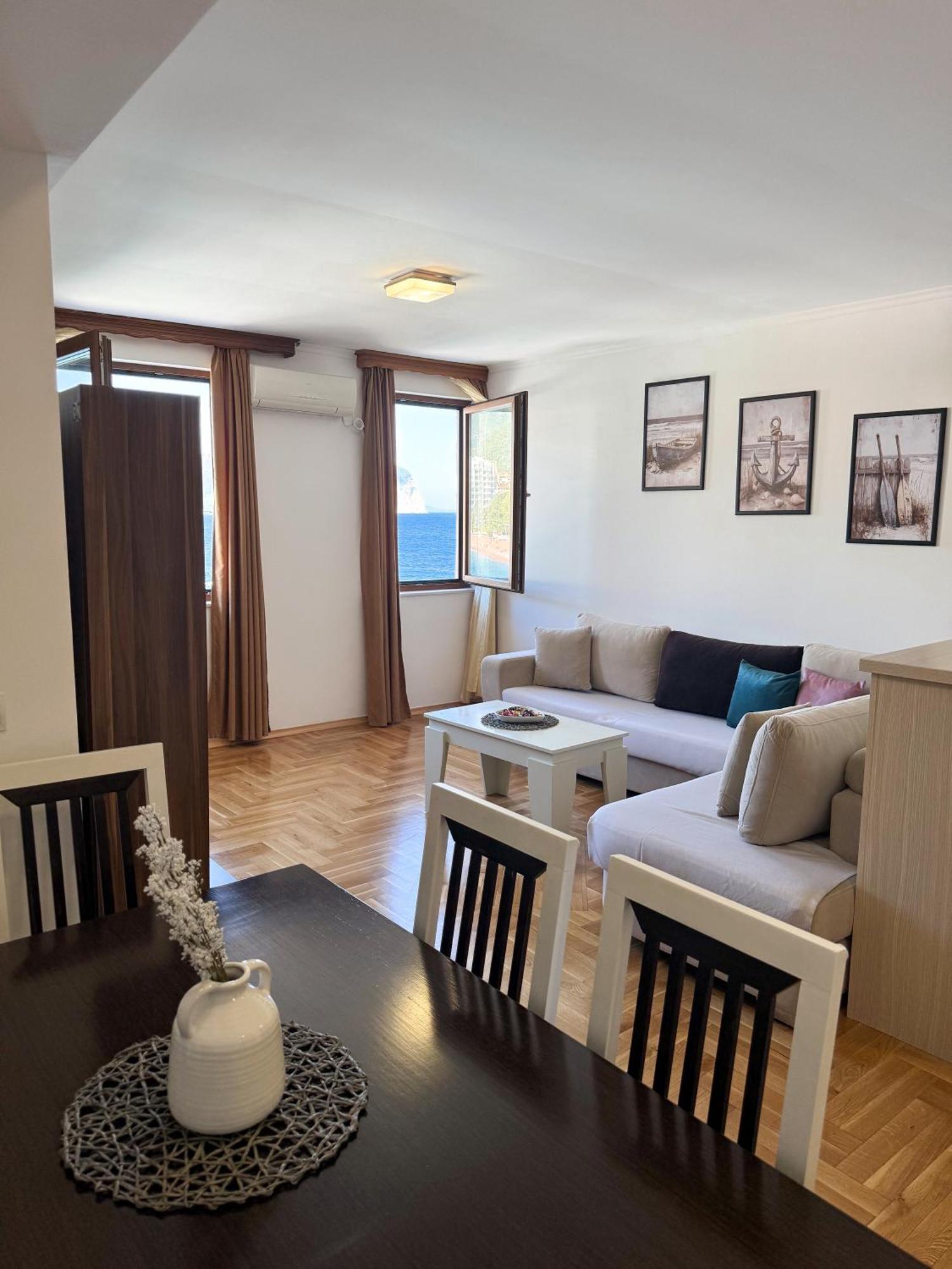 Apartments First Line Петровац Экстерьер фото